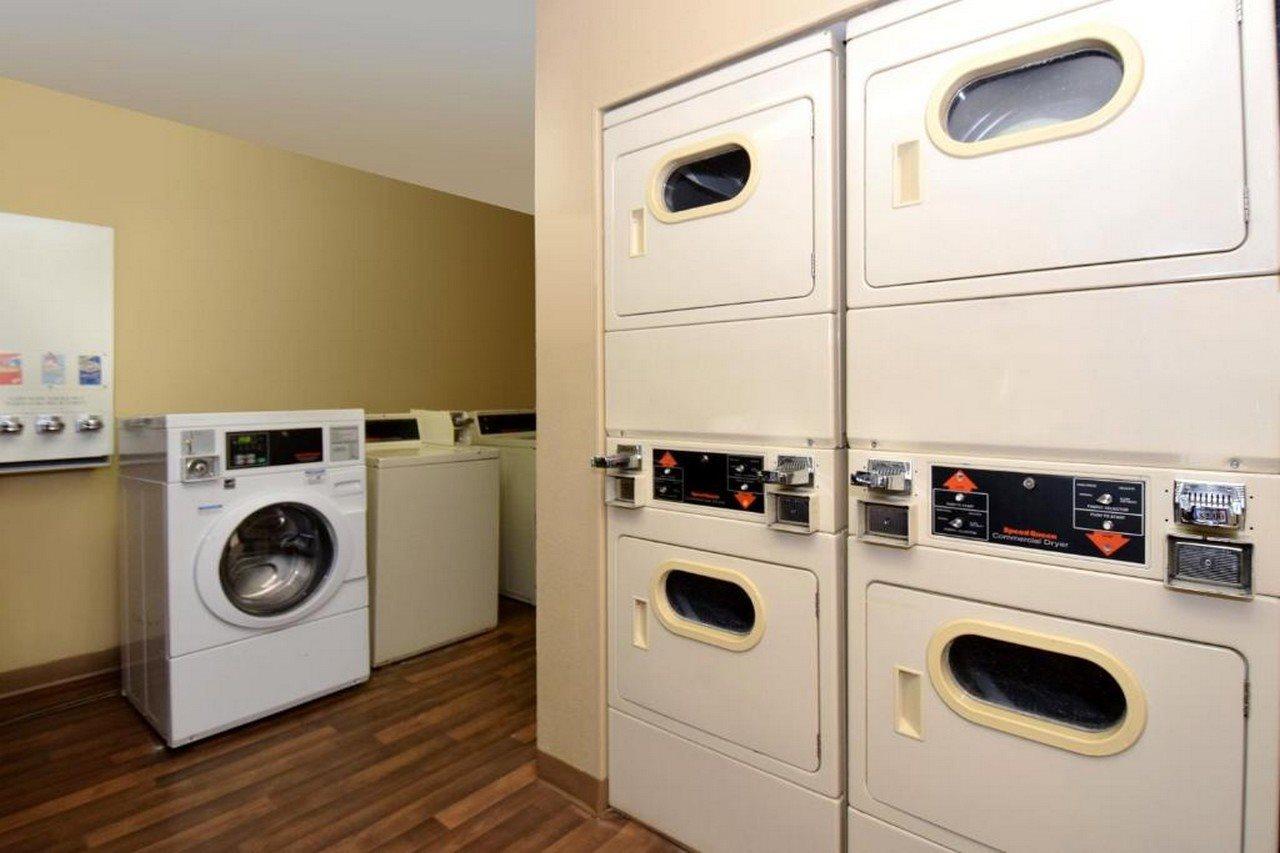 Extended Stay America Suites - Cleveland - Great Northern Mall Норт-Олмстед Экстерьер фото