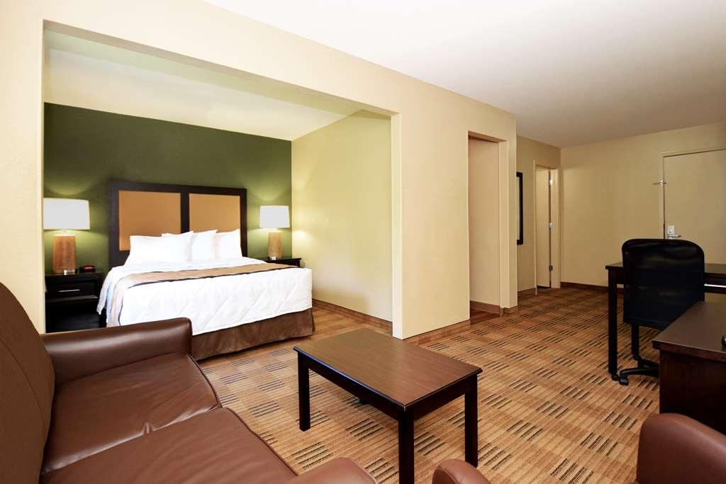 Extended Stay America Suites - Cleveland - Great Northern Mall Норт-Олмстед Номер фото