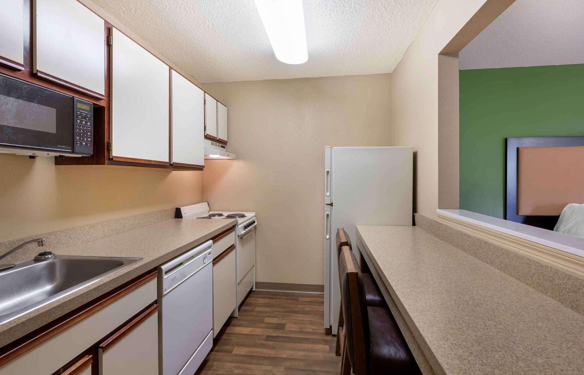 Extended Stay America Suites - Cleveland - Great Northern Mall Норт-Олмстед Экстерьер фото